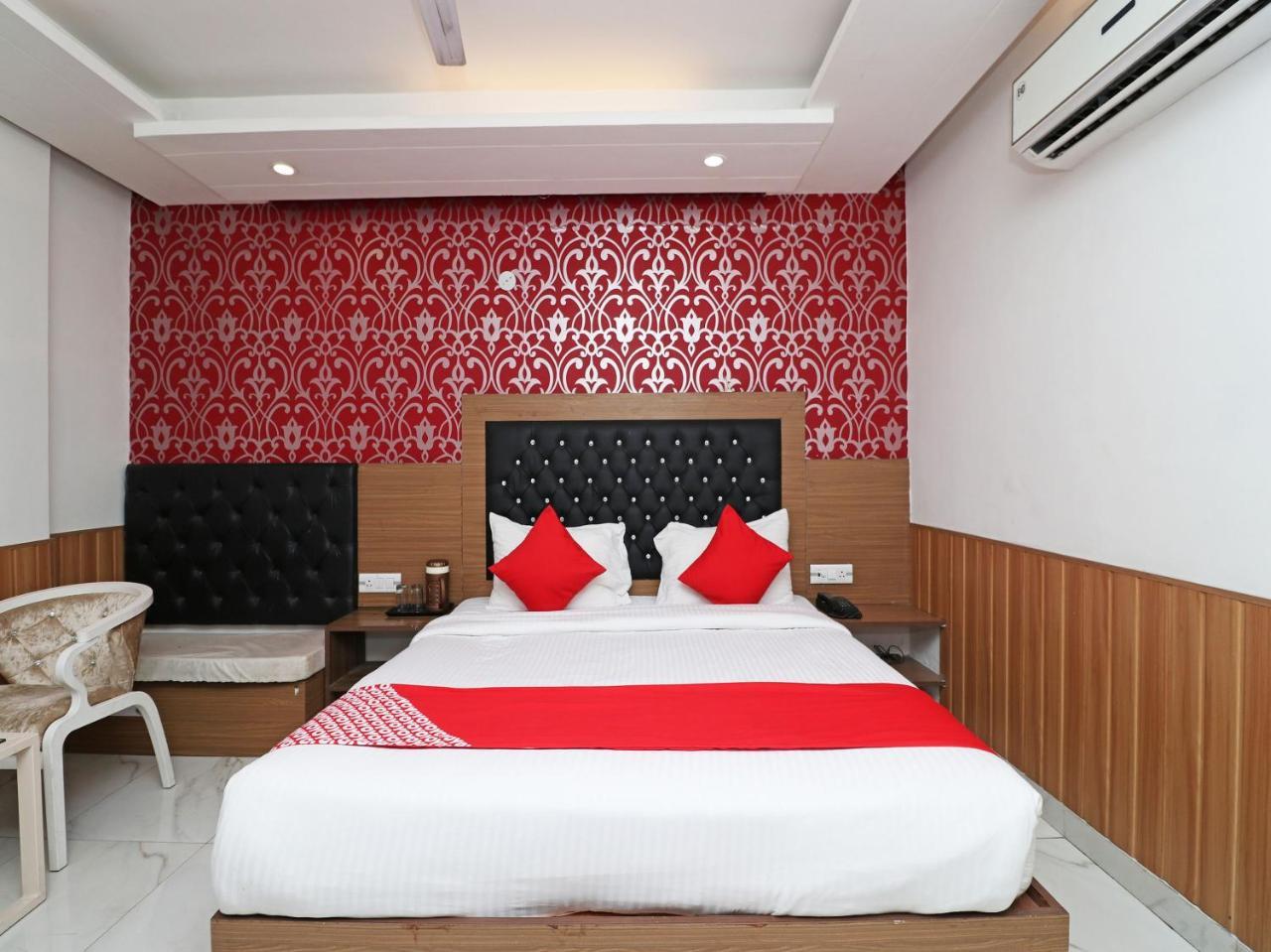 Hotel Doon เดห์ราดุน ภายนอก รูปภาพ