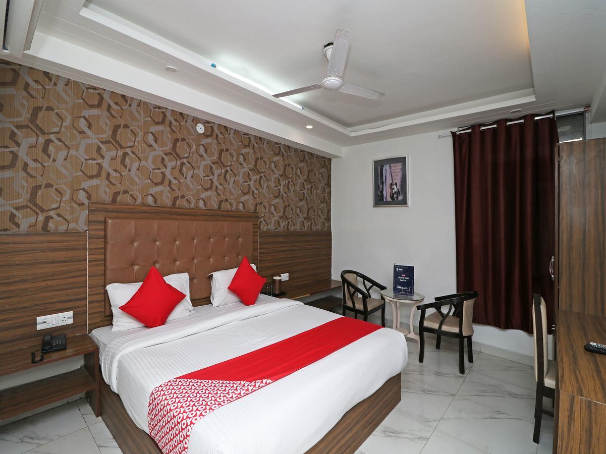 Hotel Doon เดห์ราดุน ภายนอก รูปภาพ