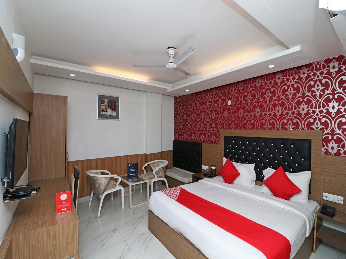 Hotel Doon เดห์ราดุน ภายนอก รูปภาพ